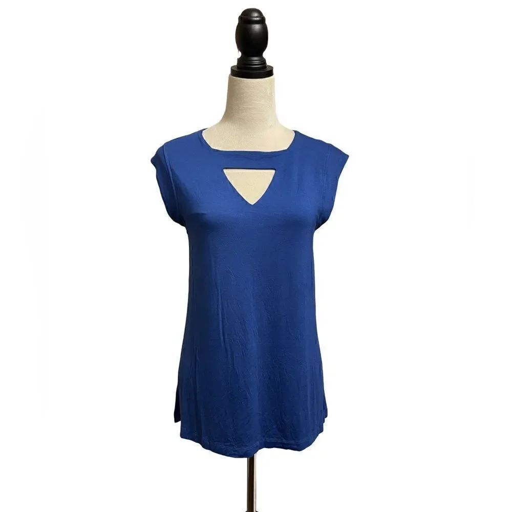 Nordstrom’s Lysse (NWT) Melrose Admiral Blue Keyhole Top (Size: Small)